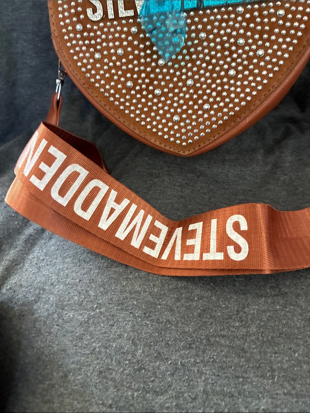 Steve Madden Brown Heart Crossbody with Turquoise Logo and Studs - Picture 4 of 5